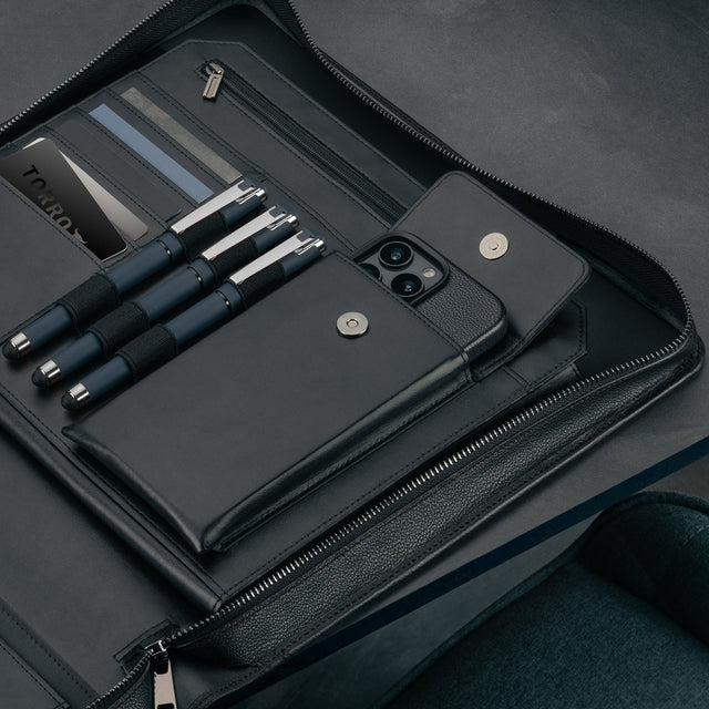 Storage pockets in the Black Leather A4 Conference Folder