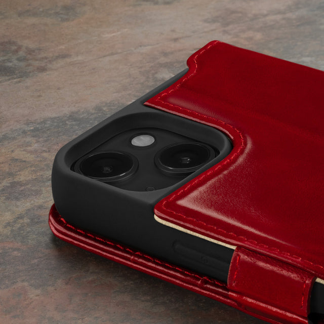Camera cutout of the Red Leather Wallet Case for iPhone 15