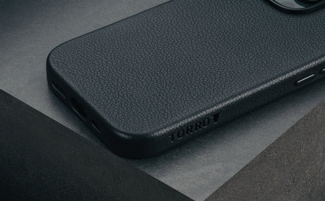 iPhone 16 Pro Leather Slimline Bumper Case (MagSafe Compatible) Feature Focus