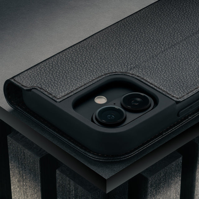 Camera cutout of the Black Leather Case for iPhone 17