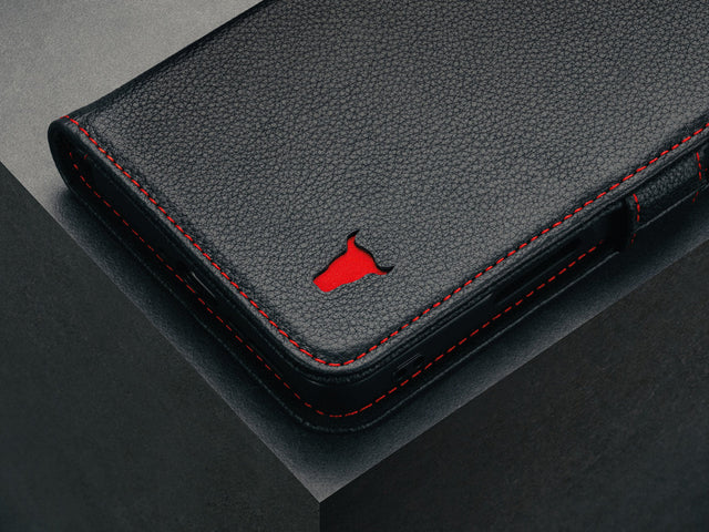 Oppo Find X8 Pro Leather Case Feature Focus