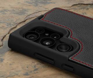Camera cutout on the Black with Red Detail Leather Bumper Case for Samsung Galaxy S24 Ultra