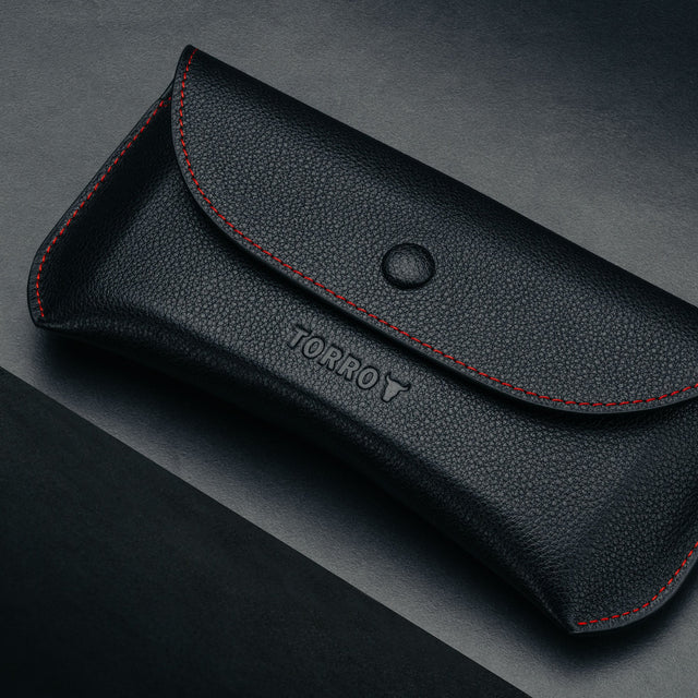 Back with Red Detail Leather Sunglasses Case